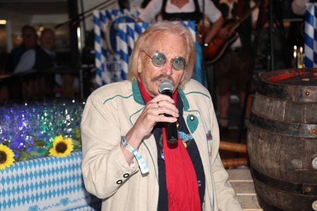 Frank Zander at the Oktoberfest 2026 keg-tapping ceremony at Hofbräu Berlin, Berlin, September 19, 2026 Copyright: xAgenturxMatthiasxWehnertx xM.xGränzdörferx