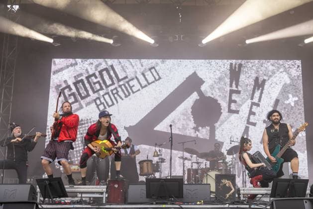 September 19, 2026, Chicago, Illinois, USA: SERGEY RYABTSEV, LEO MINTEK, EUGENE HUTZ, KOREY KINGSTON, ERICA MANCINI and GIL ALEXANDRE of Gogol Bordello during Riot Fest Music Festival in Chicago, Illinois Chicago USA  - ZUMAs135 20260919_zap_s135_002 Copyright: xDanielxDeSloverx