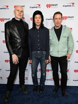 iHeartRadio Music Festival, night 2 Arrivals for the iHeartRadio Music Festival, night 2 at T-Mobile arena. 19 Sep 2026 Pictured: (L-R) Billy Corgan, James Iha and Jimmy Chamberlin of Smashing Pumpkins.  Copyright: xThexMegaxAgencyxMBS MEGAx