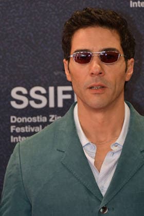 74th San Sebastian International Film Festival Red Carpet, September 19 74th SSIFF 74th SAN SEBASTIAN International Film Festival LES MISERABLES Red Carpet Tahar Rahim waits for the screening of *Les Misérables* Photos by Thomas Bohlen Starface 459783 2026 09 19 San Sebastián, Spain  Copyright: xThomasxBohlenx STAR_459783_089