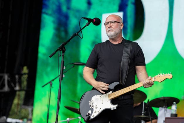 September 19, 2026, Chicago, Illinois, USA: BOB MOULD of Sugar during Riot Fest Music Festival in Chicago, Illinois Chicago USA  - ZUMAs135 20260919_zap_s135_077 Copyright: xDanielxDeSloverx