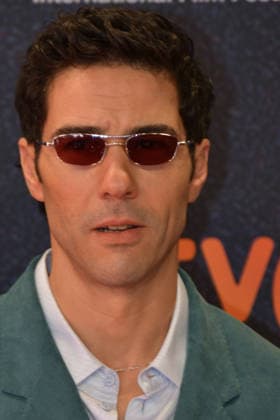 74th San Sebastian Film Festival Red Carpet, September 19 74th SSIFF 74th SAN SEBASTIAN International Film Festival LES MISERABLES Red Carpet Tahar Rahim awaits the screening of *Les Misérables* Photos by Thomas Bohlen Starface 459783 2026 09 19 San Sebastián, Spain  Copyright: xThomasxBohlenx STAR_459783_102