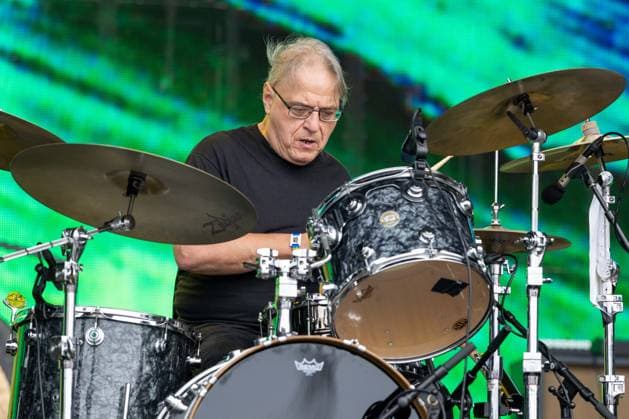 September 19, 2026, Chicago, Illinois, USA: MALCOLM TRAVIS of Sugar during Riot Fest Music Festival in Chicago, Illinois Chicago USA  - ZUMAs135 20260919_zap_s135_086 Copyright: xDanielxDeSloverx