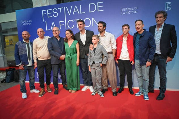 La Rochelle TV Fiction Festival 2026 Red Carpet on September 19, 28th La Rochelle TV Fiction Festival 28th edition of the La Rochelle TV Fiction Festival Closing photocall for the festival: Gil Alma, Benoit Michel, Mahé Beaudn Kyriacou, and the real-life fathers who inspired the series 459787 September 19, 2026 France  Copyright: xBarbaraxNeymanx xStarfacex STAR_459787_085