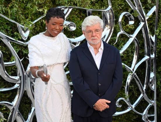 George Lucas ad his wife Mellody Hobson attend the Lucas Museum of Narrative Art opening night at Exposition Park in Los Angeles on Saturday, September 19, 2026.  LAP2026091919 JIMxRUYMEN