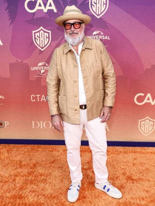 Charlize Theron Africa Outreach Project (CTAOP) Block Party 2026 UNIVERSAL CITY, LOS ANGELES, CALIFORNIA, USA - SEPTEMBER 19: Andrew Zimmern arrives at the Charlize Theron Africa Outreach Project (CTAOP) Block Party 2026 held at the Universal Studios Backlot on September 19, 2026 in Universal City, Los Angeles, California, United States. Universal City Universal Studios Backlot California United States Copyright: xXavierxCollin ImagexPressxAgencyx