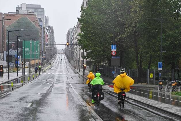 Cyclists pictured during a car free Sunday, in Brussels, Sunday 20 September 2026. Across the country, Brussels and cities in Flanders and the Walloon region hold Car Free Sunday during the Mobility Week (Week van de mobiliteit - Semaine de la Mobilite) and organise activities to focus on other modes of transport.  EMILExWINDAL 187096284