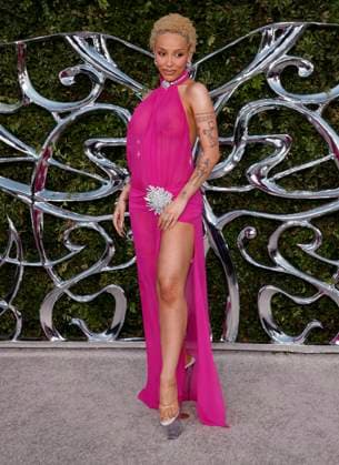 Lucas Museum Of Narrative Art Opening Night in Los Angeles Lucas Museum Of Narrative Art Opening Night at The Lucas Museum in Los Angeles, California on 9 19 26. 19 Sep 2026 Pictured: Doja Cat.  Copyright: xThexMegaxAgencyxRiverx xMEGAx