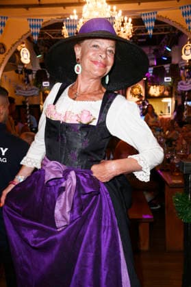 Barbara Engel at the Oktoberfest 2026 keg-tapping ceremony at Hofbräu Berlin, Berlin, September 19, 2026 Foto:xN.xKubelkax xFuturexImagex fassanstich_berlin_6910