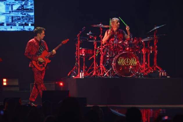 Muse inside for iHeartRadio Music Festival Presented by Capital One 2026 - SAT, T-Mobile Arena, Las Vegas, NV, September 19, 2026. Photo By: JA Everett Collection iHeartRadio Music Festival Presented by Capital One 2026 - SAT PUBLICATIONXNOTxINxCANxCHNxFRAxITAxJPNxNORxPOLxRUSxESPxUKxUSA
