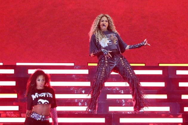 Ciara performs on stage during the iHeartRadio Music Festival Concerts at T-Mobile Arena in Las Vegas, Nevada on Saturday, September 19, 2026.  LAV20260919055 JAMESxATOA