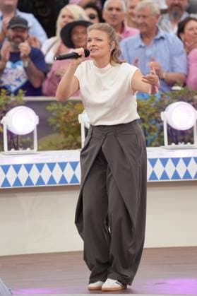 ZDF Fernsehgarten 2026: Musician Caro Fux at the ZDF Fernsehgarten, themed Oktoberfest, on September 20, 2026, in Mainz, Rhineland-Palatinate, Germany