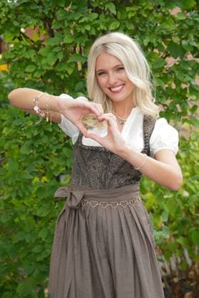 ZDF Fernsehgarten 2026: Musician Lisa Miko at the ZDF Fernsehgarten, themed Oktoberfest, on September 20, 2026, in Mainz, Rhineland-Palatinate
