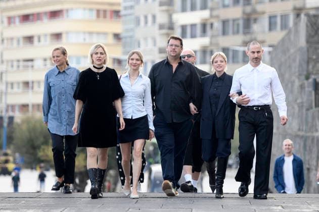 Martina Haubrich, Ulrike Tony Vahl, Frida Lovisa Hamann, Piotr Sobocinski Jr., Jella Haase, and Clemens Schick at the photo call for the movie *Krux* at the 74th San Sebastián International Film Festival (Festival Internacional de Cine de San Sebastián) on the Kursaal Terrace in San Sebastián, September 20, 2026 Foto:xC.xNiehausx xFuturexImagex krux_6801