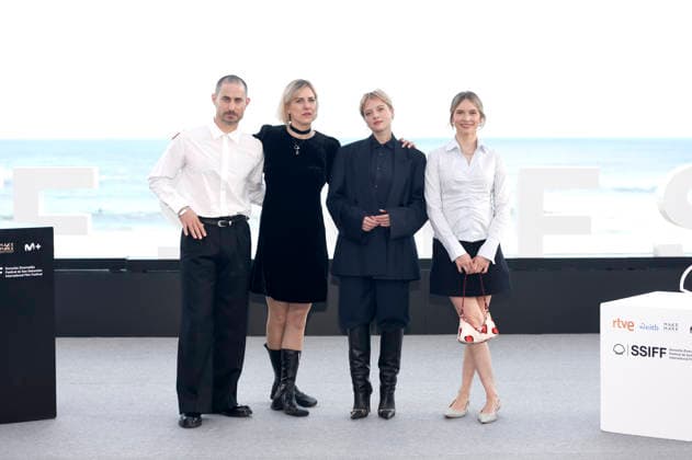 Clemens Schick, Ulrike Tony Vahl, Jella Haase, and Frida Lovisa Hamann at the photo call for the film *Krux* at the 74th San Sebastián International Film Festival (Festival Internacional de Cine de San Sebastián) on the Kursaal Terrace in San Sebastián, September 20, 2026 Foto:xC.xNiehausx xFuturexImagex krux_6805