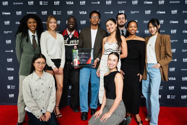 September 20, 2026, Toronto, On, Canada: The cast and crew of Sunburn pose with their Best Canadian Feature Film Award after the TIFF Awards at the Toronto International Film Festival in Toronto, on Sunday, Sept. 20, 2026. Toronto Canada  - ZUMAc35_ 20260920_zaf_c35_059 Copyright: xLauraxProctorx