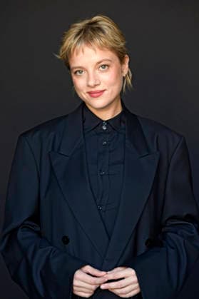 Jella Haase from the Krux Cast during an exclusive photo shoot at the 74th San Sebastián International Film Festival (Festival Internacional de Cine de San Sebastián) at the Hotel Maria Cristina in San Sebastián, September 20, 2026 Foto:xC.xNiehausx xFuturexImagex krux_6944