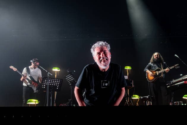 Iván Ferreiro Concert at the Movistar Arena Singer Iván Ferreiro during his concert at the Movistar Arena on September 20, 2026, in Madrid, Spain. The Galician musician is celebrating 35 years in the music business with the Hoy por ayer tour, in which he revisits the most iconic songs of his career, from his early days with Los Piratas to the present. SEPTEMBER 20, 2026 Madrid, Spain  Copyright: xRicardoxRubiox 7788848