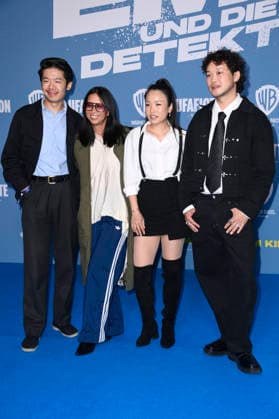 Yung Ngo, Minh Khai Phan Thi, Trang Le Hong, and Viet Pham at the premiere of the movie *Emil and the Detectives* at the KulturBrauerei Berlin, September 20, 2026 Foto:xN.xKubelkax xFuturexImagex emil_6921