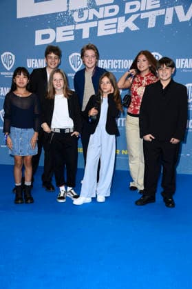 Ai Vy Bui, Nicholas Jonah Peter, Bela Louis Plass, Camille Moltzen, Lara Toni Lüdders, Zahide Kayaci, and Kilian Kasa at the premiere of the movie *Emil and the Detectives* at the KulturBrauerei Berlin cinema, September 20, 2026 Foto:xN.xKubelkax xFuturexImagex emil_6952