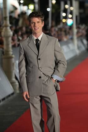 Red carpet for *La bola negra* by Los Javis at the San Sebastián Film Festival Actor Miguel Bernadeau on the red carpet for *La bola negra* at the Victoria Eugenia Theater on September 20, 2026, in San Sebastián, Guipúzcoa, Basque Country, Spain. La bola negra adapts and expands upon an unfinished play by Federico García Lorca. It tells three stories of men from different eras, connected by sexuality, desire, pain, and legacy. The film opens in Spanish theaters on September 25 and has been selected by the Spanish Film Academy to represent Spain at the upcoming Academy Awards. SEPTEMBER 20, 2026 San Sebastián, Guipúzcoa, Basque Country, Spain San Sebastián, Guipúzcoa, Country V, Spain Copyright: xUnanuex 7789078