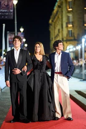 74th San Sebastian International Film Festival: La Bola Negra Red Carpet Javier Calvo, Penelope Cruz, Javier Ambrossi attended La Bola Negra Red Carpet during 74th San Sebastian International Film Festival at Victoria Eugenia Theatre on September 20, 2026 in Donostia San Sebastian, Spain Photo by IMAGO MPG Donostia San Sebastian Victoria Eugenia Theatre Euskadi Spain  Copyright: xMPGx