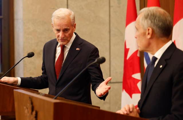 September 20, 2026, Ottawa, On, CANADA: Prime Minister of Norway Jonas Gahr Store speaks as Prime Minister Mark Carney listens at a joint news conference on Parliament Hill in Ottawa on Sunday, Sept. 20, 2026. Ottawa CANADA  - ZUMAc35_ 20260920_zaf_c35_227 Copyright: xPatrickxDoylex