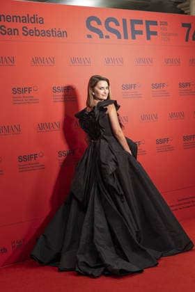 Premiere of the film La bola negra at the 74th San Sebastian International Film Festival SAN SEBASTIAN, SPAIN - SEPTEMBER 20: Actress Penelope Cruz poses on the red carpet for the presentation of the Spanish film La bola negra, a contender for the Best International Feature Film category at the Oscars, during the 74th San Sebastian International Film Festival in San Sebastian, Spain, on September 20, 2026. Javi Julio Anadolu San sebastian Spain. Editorial use only. Please get in touch for any other usage.  Copyright: x2026xAnadoluxJavixJuliox