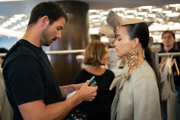 Model Backstage At Rory William Docherty Catwalk Show 2026 - London A model is seen backstage at the Rory William Docherty Catwalk Show 2026 in London, England on September 20, 2026. Photo by Lounis Tiar ABACAPRESS.COM London United Kingdom  Copyright: xLounisPhotography ABACAx
