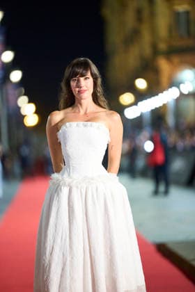 San Sebastian - La Bola Negra Screening Natalia de Molina attended La Bola Negra Red Carpet during 74th San Sebastian International Film Festival at Victoria Eugenia Theatre on September 20, 2026 in Donostia San Sebastian, Spain Photo by ABACAPRESS.COM San Sebastian Euskadi Spain  Copyright: xABACAx