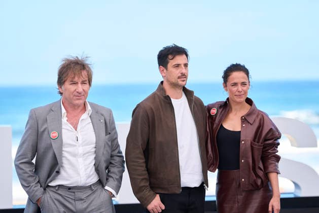 September 21, 2026, Madrid, Madrid, Spain: David Po rez SaoÂ±udo, Antonio de la Torre, Patricia Lopez Arnaiz attended Sacamantecas Photocall during 74th San Sebastian International Film Festival at Kursaal Palace on September 21, 2026 in Donostia San Sebastian, Spain Madrid Spain - ZUMAg15_ 20260921_zaf_g15_241 Copyright: xJackxAbuinx