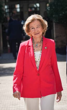 Queen Sofía Presides Over the Opening Ceremony of the International Congress on Neurodegenerative Diseases in Seville Queen Sofía upon her arrival to preside over the opening ceremony of the International Congress on Neurodegenerative Diseases in Seville September 21, 2026, in Seville, Andalusia, Spain September 21, 2026 María José Ló Seville, Andalusia, Spain Seville, Andalusia, Spain Spain  Copyright: xMariaxJosÃ xLopezx 7789853