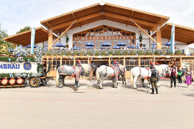 Schützenfesthalle Overview: Wiesn 2026, SixtWiesn, Day 3, Theresienwiese, Festzelt, Schützenfesthalle, Oktoberfest, Munich, September 21, 2026