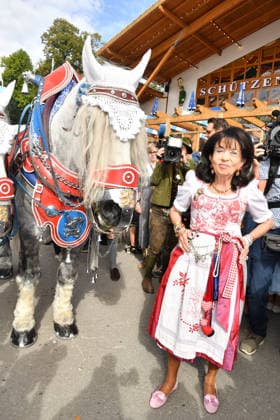 Regine Sixt Wiesn 2026 SixtWiesn 3-Day Theresienwiese Festival Tent Schützenfesthalle Oktoberfest Munich Sept. 21, 2026