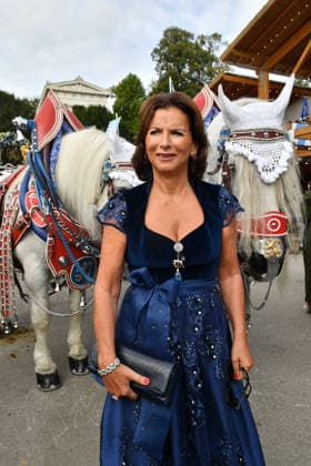 Claudia Oberst, Oktoberfest 2026, SixtWiesn, 3 days, Theresienwiese, Festzelt, Schützenfesthalle, Oktoberfest, Munich, September 21, 2026