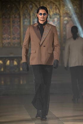 Varoin Marwah - Monarch LFW SS27 Catwalk Show Model Walks the Varoin Marwah - Monarch LFW SS27 show on the 17,09,2026 at St John s Hyde Park Hyde Park Crescent London W2 2QD, Credit:JIMMY JAMES Avalon UK, London  Copyright: xJIMMYxJAMESx xAvalonx 1137120616