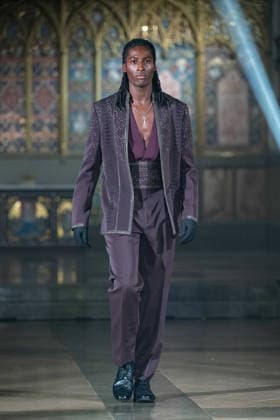 Varoin Marwah - Monarch LFW SS27 Catwalk Show Model Walks the Varoin Marwah - Monarch LFW SS27 show on the 17,09,2026 at St John s Hyde Park Hyde Park Crescent London W2 2QD, Credit:JIMMY JAMES Avalon UK, London  Copyright: xJIMMYxJAMESx xAvalonx 1137121900