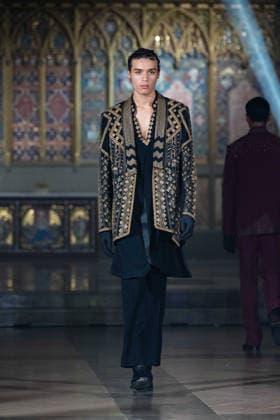 Varoin Marwah - Monarch LFW SS27 Catwalk Show Model Walks the Varoin Marwah - Monarch LFW SS27 show on the 17,09,2026 at St John s Hyde Park Hyde Park Crescent London W2 2QD, Credit:JIMMY JAMES Avalon UK, London  Copyright: xJIMMYxJAMESx xAvalonx 1137121923