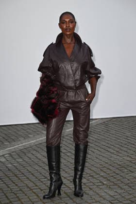 Celebrity guests arrive at the Burberry catwalk show as part of London Fashion Week, held at Chelsea College of Arts, London Featuring: Jodie Turner-Smith Where: London, United Kingdom When: 21 Sep 2026 Credit: Cover Images EDITORIAL USE ONLY. NOT FOR USE BY NEWSPAPERS BASED IN THE UK. Copyright: xx coverimg56042724