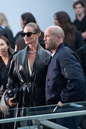 Burberry SS27 Runway Show Arrivals at Chelsea College of Arts, London, UK Rosie Huntington Whiteley and husband Jason Statham attends Burberry s SS27 Runway Show during London Fashion Week at Chelsea College of Arts, London, England, UK on Monday 21 September, 2026., Credit:Justin Ng Avalon UK, England, London, Chelsea College of Arts Copyright: xJustinxNgx xAvalonx 1137134469