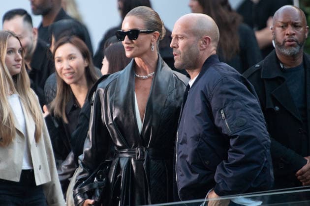 Burberry SS27 Runway Show Arrivals at Chelsea College of Arts, London, UK Rosie Huntington Whiteley and husband Jason Statham attends Burberry s SS27 Runway Show during London Fashion Week at Chelsea College of Arts, London, England, UK on Monday 21 September, 2026., Credit:Justin Ng Avalon UK, England, London, Chelsea College of Arts Copyright: xJustinxNgx xAvalonx 1137134476