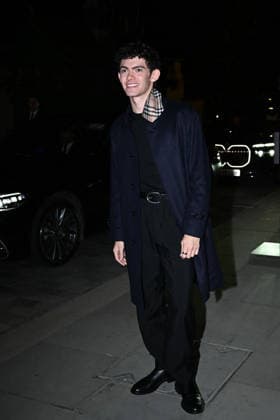 Joe Locke at the Burberry Spring Summer 2027 Ready-to-Wear Collection show during London Fashion Week (LFW) on September 21, 2026. Gedeon Taieb, Bestimage. Celebrities at the Burberry Spring Summer 2027 Ready-to-Wear Collection show during London Fashion Week (LFW) on September 21, 2026, London, United Kingdom  Copyright: xGedeonxTaiebx xBestimagexGedeonxTaiebx xBestimagex