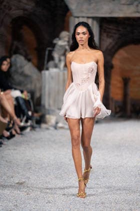 LFW - Aadnevik Runway A model walks the runway at the Aadnevik Catwalk Show 2026 on September 21, 2026 in London, UK. Photo by LounisPhotography ABACAPRESS.COM London United Kingdom  Copyright: xLounisPhotography ABACAx