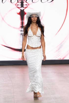 Haus Of Mclees LFW SS27 Catwalk Show Model Walks the Haus Of Mclees LFW SS27 show on the 19,09,2026, Credit:JIMMY JAMES Avalon UK, London  Copyright: xJIMMYxJAMESx xAvalonx 1137128758