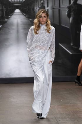 One to Watch edit 1 Fashion Scout LFW SS27 Catwalk Show Model Walks the One to Watch Fashion Scout LFW SS27 show on the 19,09,2026, Credit:JIMMY JAMES Avalon UK, London  Copyright: xJIMMYxJAMESx xAvalonx 1137132423