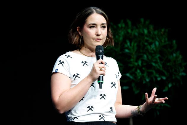 Luisa Charlotte Schulz at the 10th Recklinghäuser Hurz Comedy Award ceremony at the Ruhrfestspielhaus in Recklinghausen, September 21, 2026 Foto:xT.xSchröerx xFuturexImagex hurz_6953