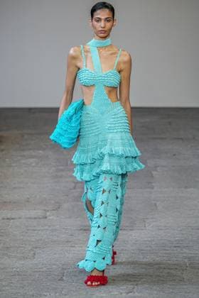 IPA88836100 - Milan, Milan Women™s Fashion Week Spring Summer 2027 - Women™s Fashion, Spring Summer 2027 - J. Salinas fashion show - runway in the photo: models  Copyright: xRiccardoxGIordanox xRiccardoxGiordano IPAx IPA88836100