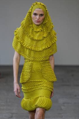 IPA88836202 - Milan, Milan Women™s Fashion Week Spring Summer 2027 - Women™s Fashion, Spring Summer 2027 - J.Salinas fashion show - runway pictured: models  Copyright: xRiccardoxGIordanox xRiccardoxGiordano IPAx IPA88836202