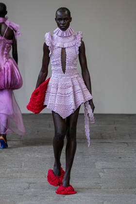 IPA88836232 - Milan, Milan Women™s Fashion Week Spring Summer 2027 - Women™s Fashion, Spring Summer 2027 - J.Salinas fashion show - runway in the photo: models  Copyright: xRiccardoxGIordanox xRiccardoxGiordano IPAx IPA88836232