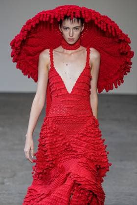 IPA88836110 - Milan, Milan Women™s Fashion Week Spring Summer 2027 - Women™s Fashion, Spring Summer 2027 - J.Salinas fashion show - runway in the photo: models  Copyright: xRiccardoxGIordanox xRiccardoxGiordano IPAx IPA88836110